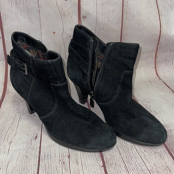 Blondo Shoes - Blondo Black Womans Booty